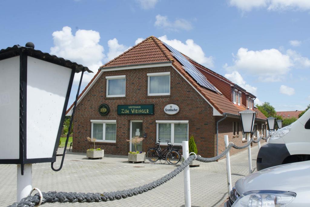 Hotel Zum Wikinger Neßmersiel Exterior foto